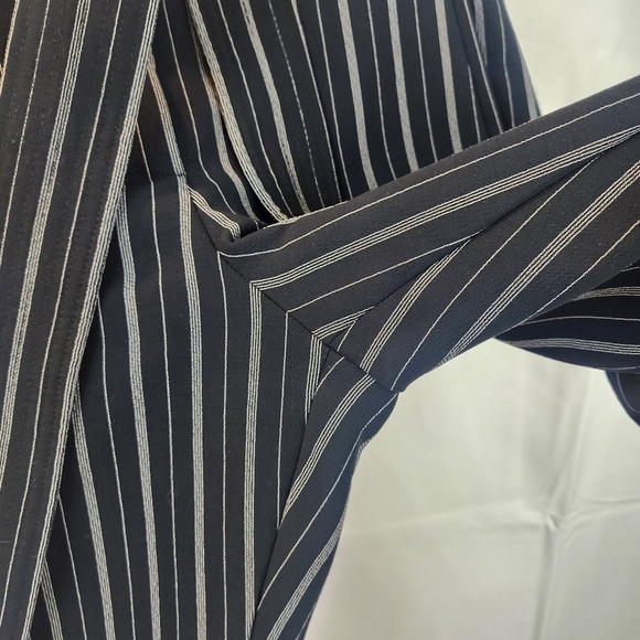 ARITZIA Wilfred Tie Front pants size 4 in EUC - Picture 5 of 10